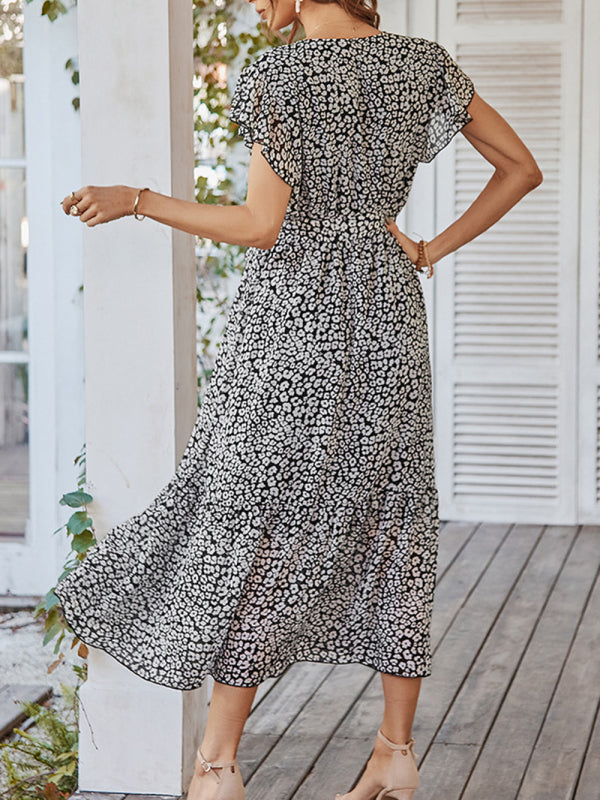 Flowy Printed V-Neck Dress – Lightweight Woven Vacation Dress with Short Sleeves