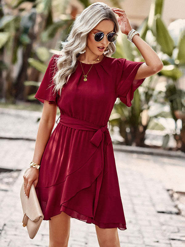 Solid Color Pleated Sleeveless Dress – Elegant Round Neck Design