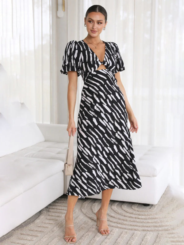 Floral V-Neck Midi Dress – Sleeveless, Lightly Elastic, Summer-Friendly Fit