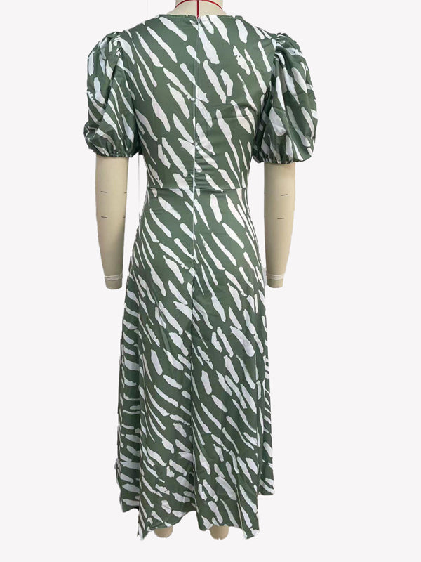 Floral V-Neck Midi Dress – Sleeveless, Lightly Elastic, Summer-Friendly Fit