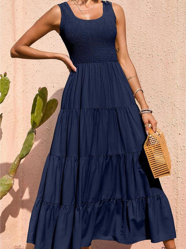 Sleeveless Pleated Swing Dress – Solid Color, Flowy Fit, Summer Style