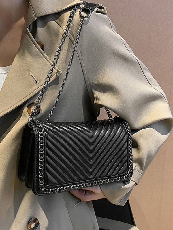 Embroidered Chain Small Square Shoulder Bag