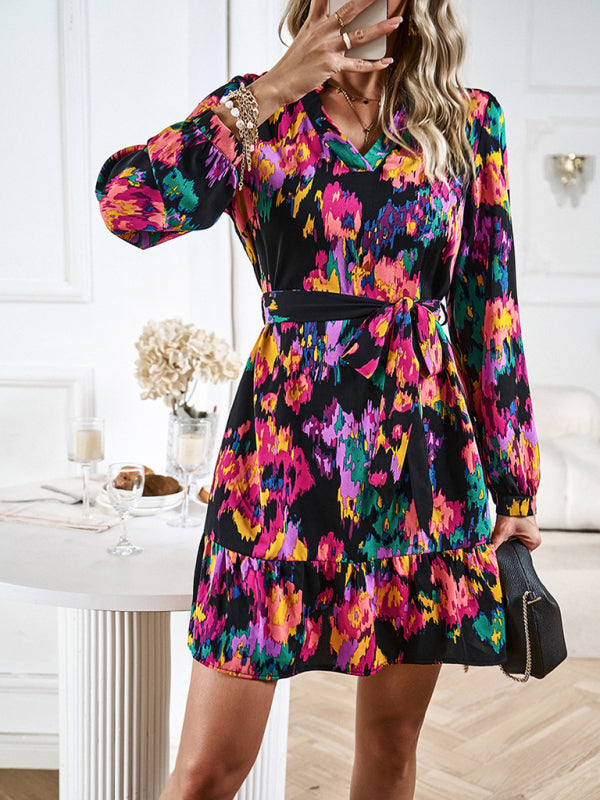 Elegant V-Neck Midi Dress with Adjustable Belt – Printed Spring Summer Style