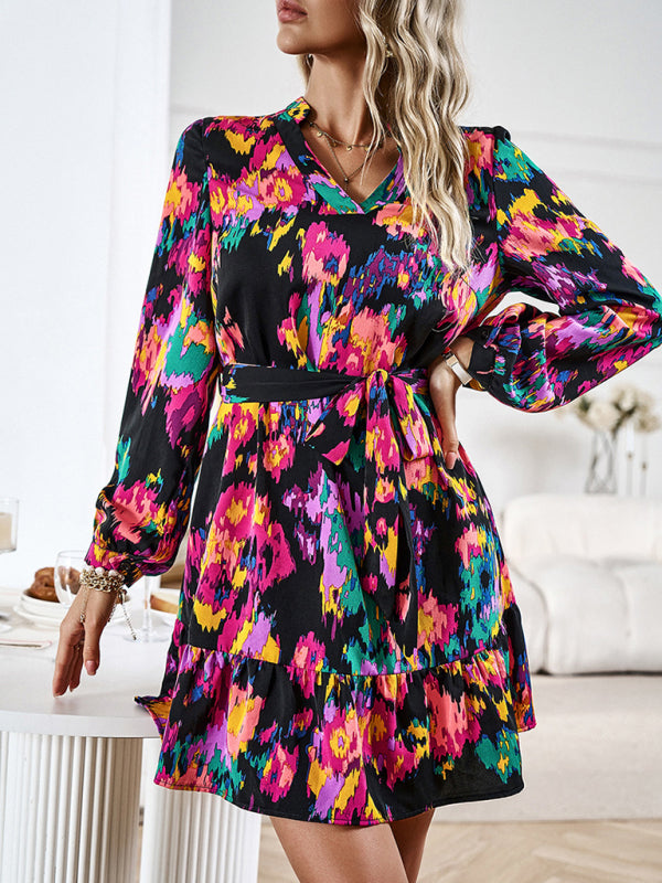 Elegant V-Neck Midi Dress with Adjustable Belt – Printed Spring Summer Style