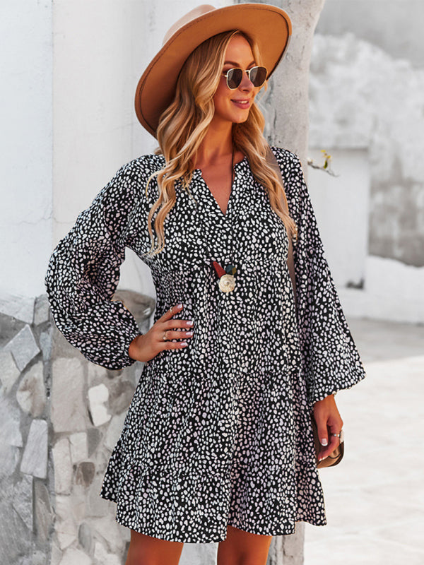 Leopard Print Long-Sleeve Midi Holiday Dress – Lightweight & Stylish