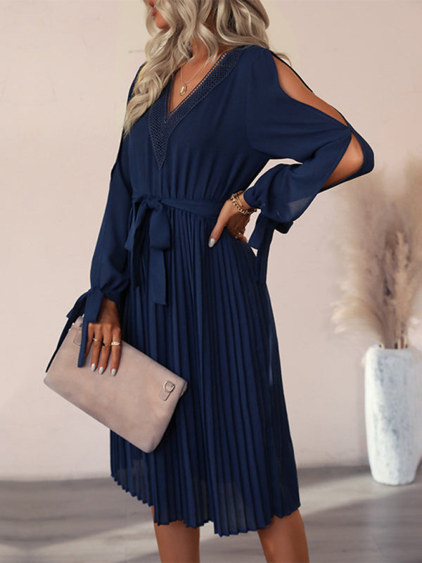 Elegant Lace Panel V-Neck Dress – Pleated Skirt & Hollow-Out Long Sleeves