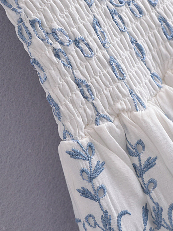 Blue and White Porcelain Embroidered Bodycon Dress – Sleeveless Spring Look