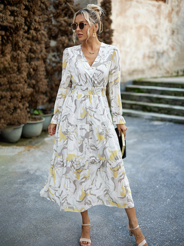 Romantic Printed V-Neck Maxi Dress – Lightweight Vacation Style