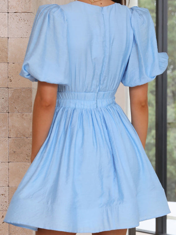 V-Neck Lantern Sleeve Waist Dress – Short Princess Cut, Spring-Summer Chic