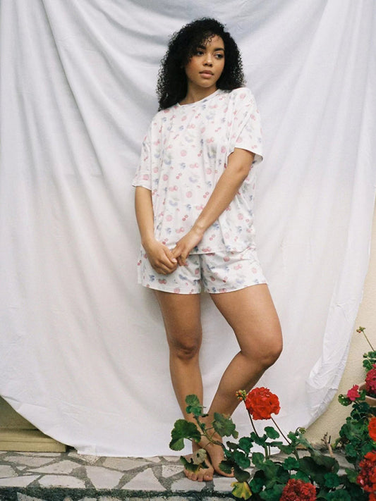 Printed Short-Sleeve Pajama Set with Irregular Slit Shorts – Lounge Fit