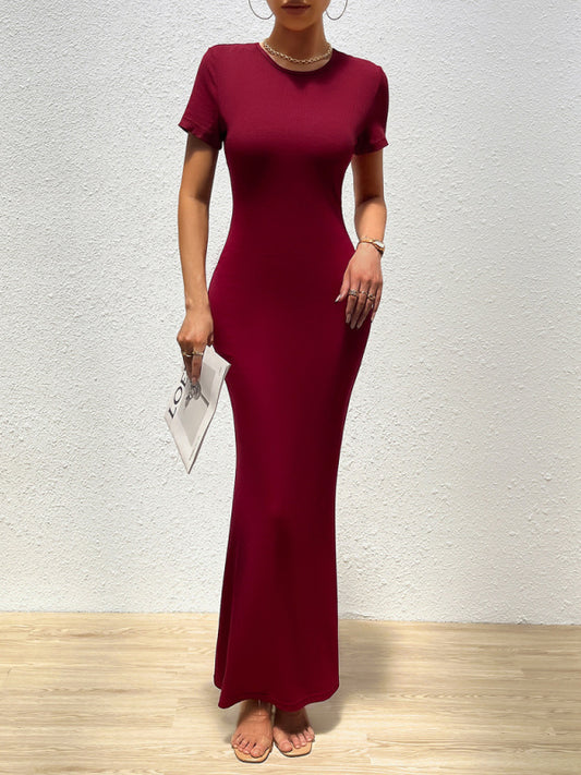 Slim Fit Solid Color Midi Dress – Round Neck & Short Sleeves