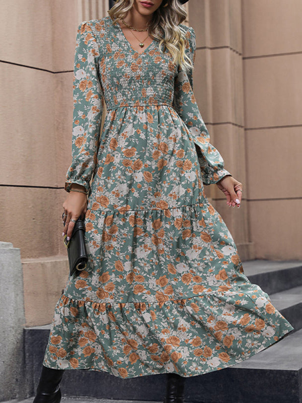 Elegant Green Floral Long Dress – Graceful Fit & Woven Polyester