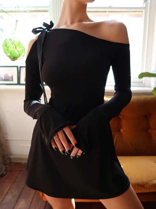 Elegant One-Shoulder Lace-Up Long-Sleeve Dress – Black Knit Bodycon