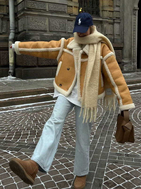 جاكيت دافئ من صوف الحمل الفاخر للنساء