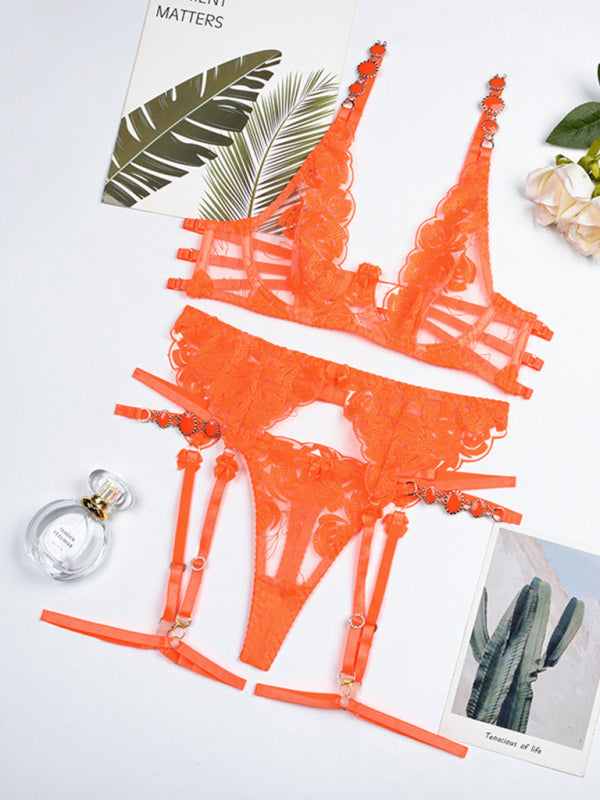 Retro Embroidered Push-Up Bra & Panty Set – Vintage Lingerie with Lace Detail