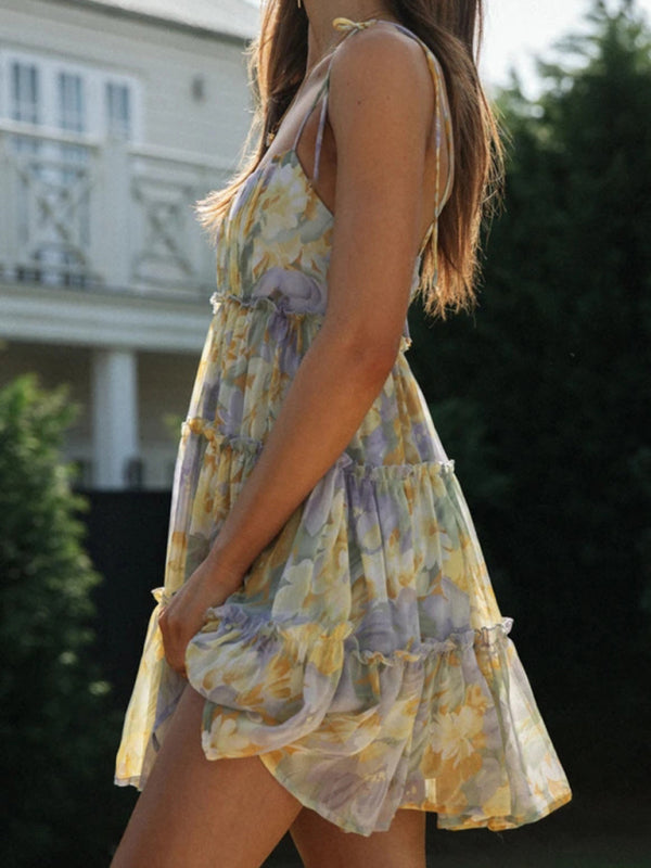 Printed Resort Suspender Dress – Romantic Spring/Summer Style