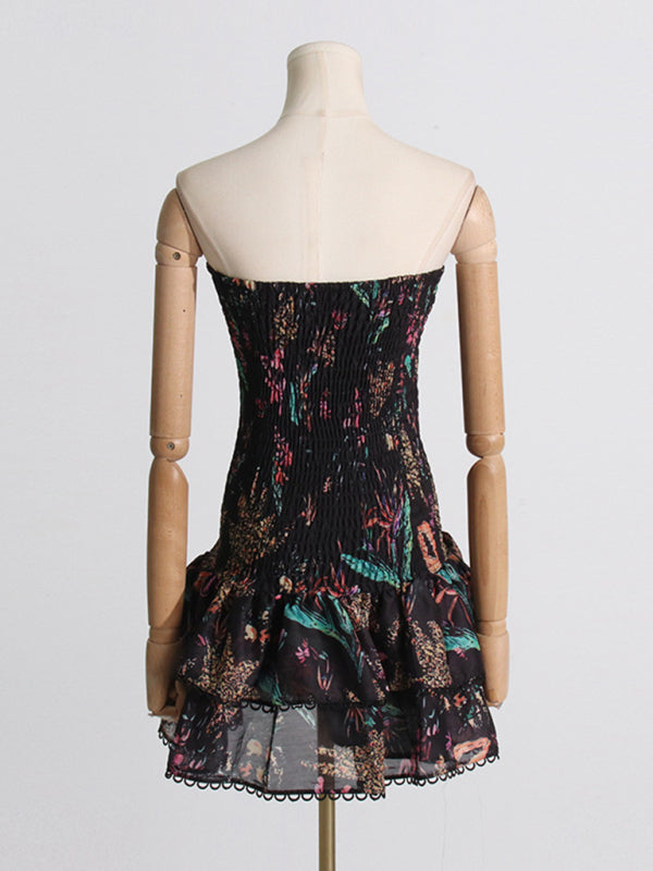 Printed Halterneck Slim-Fit Mini Dress – Romantic Spring-Summer Style