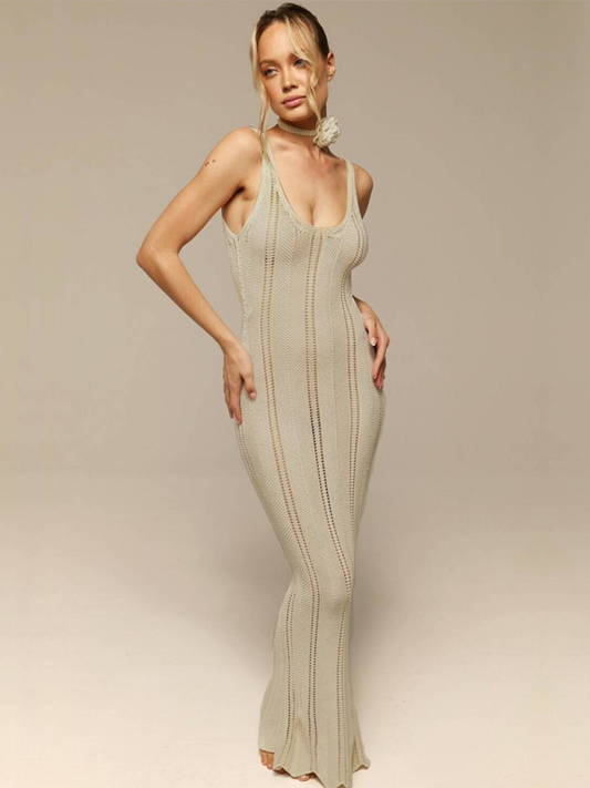 Backless Knit Beach Dress Cover-Up – Hip-Wrapped Silhouette