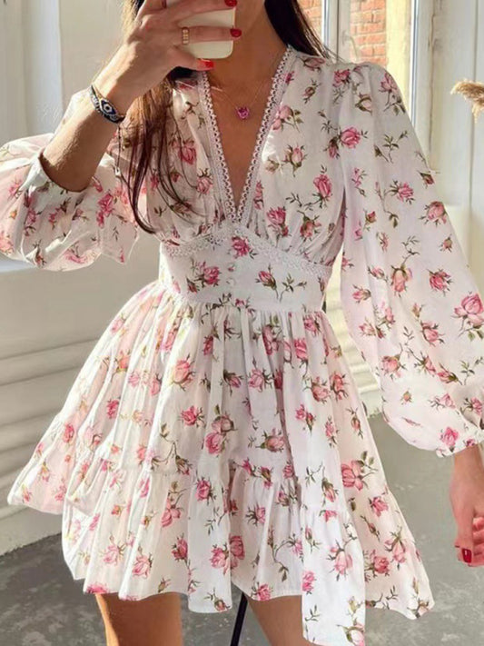 Printed V-Neck Lace Mini Dress – Sexy Spring-Summer Style in White, Purple & Green
