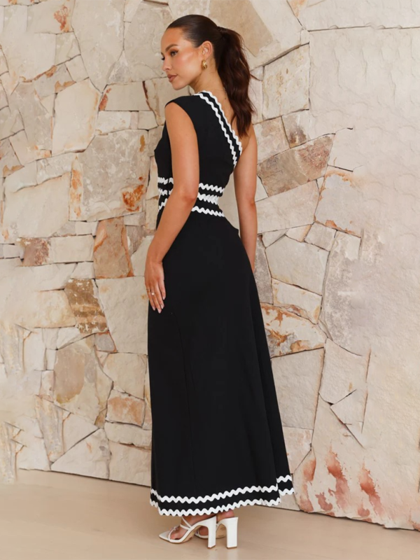 Elegant Slant Collar Lace Stitching Dress – Spring Midi Style