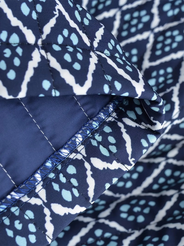 جاكيت مبطن مستوحى من الفولكلور