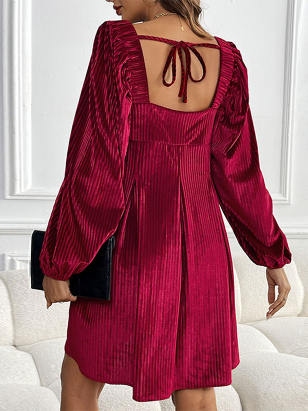 Velvet Square Neck Backless Dress – Retro Winter Style with Slant Pockets