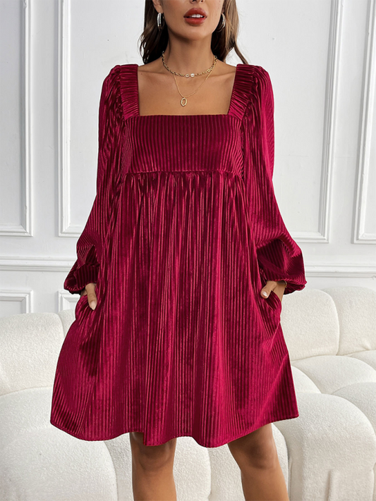 Velvet Square Neck Backless Dress – Retro Winter Style with Slant Pockets