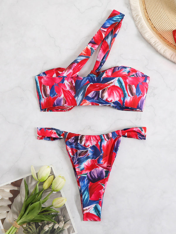Sexy Halter Triangle Bikini Set – Moderate Stretch & Self Design