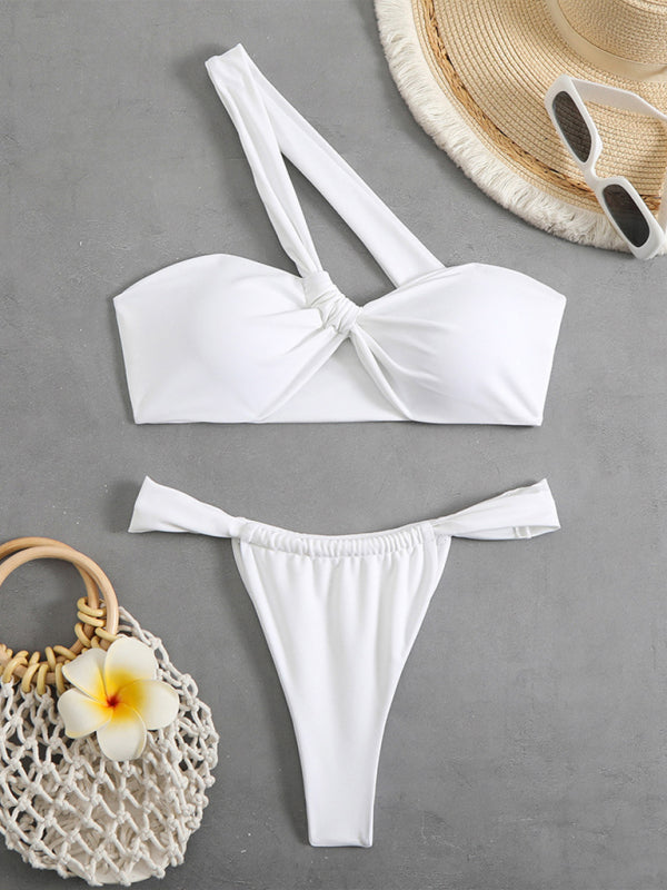 Sexy Halter Triangle Bikini Set – Moderate Stretch & Self Design