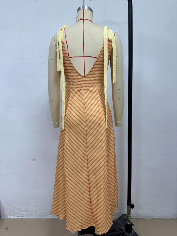 Backless Lace-Up V-Neck Holiday Dress