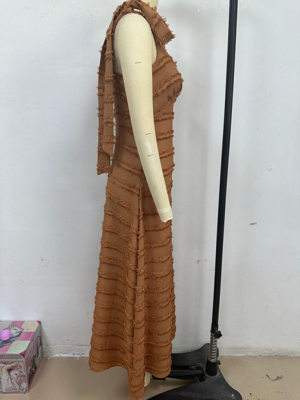 Elegant V-Neck Textured Midi Dress – Autumn-Winter Daily Wear