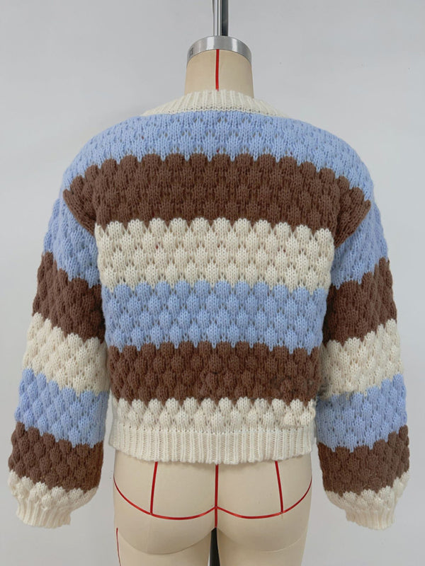 Sweter kardigan z dzianiny z kontrastowym dekoltem w serek