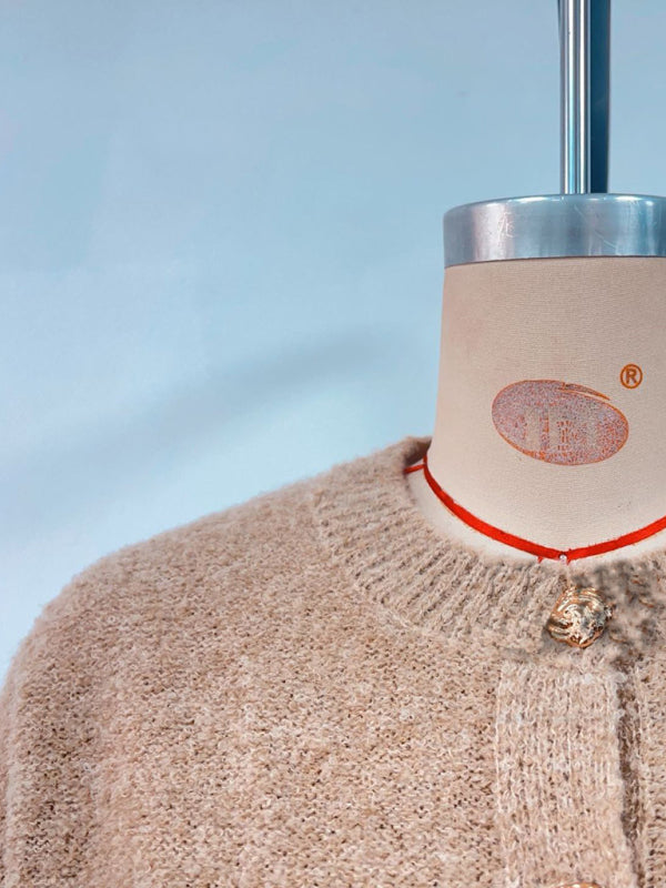 Camisola de Malha com Botões à Frente