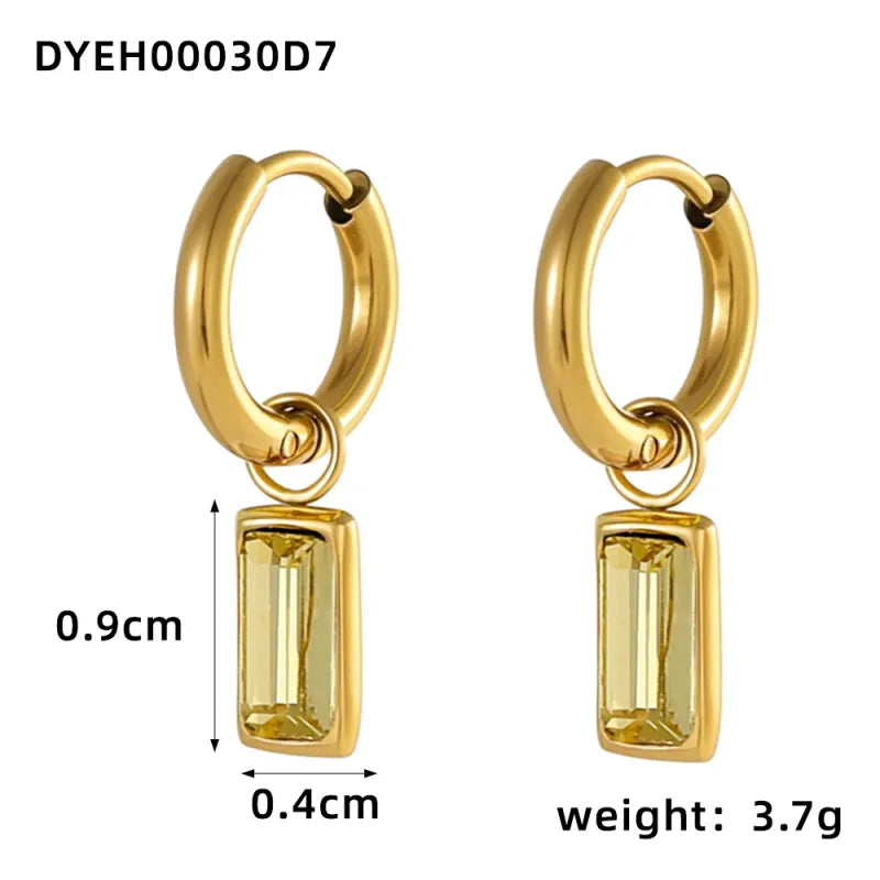 18K Gold Plated Geometric Titanium Necklace One Size DYEH00030D7 9*9*1