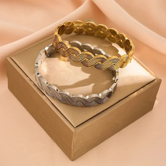 Retro Titanium Steel Cross-Line Bracelet