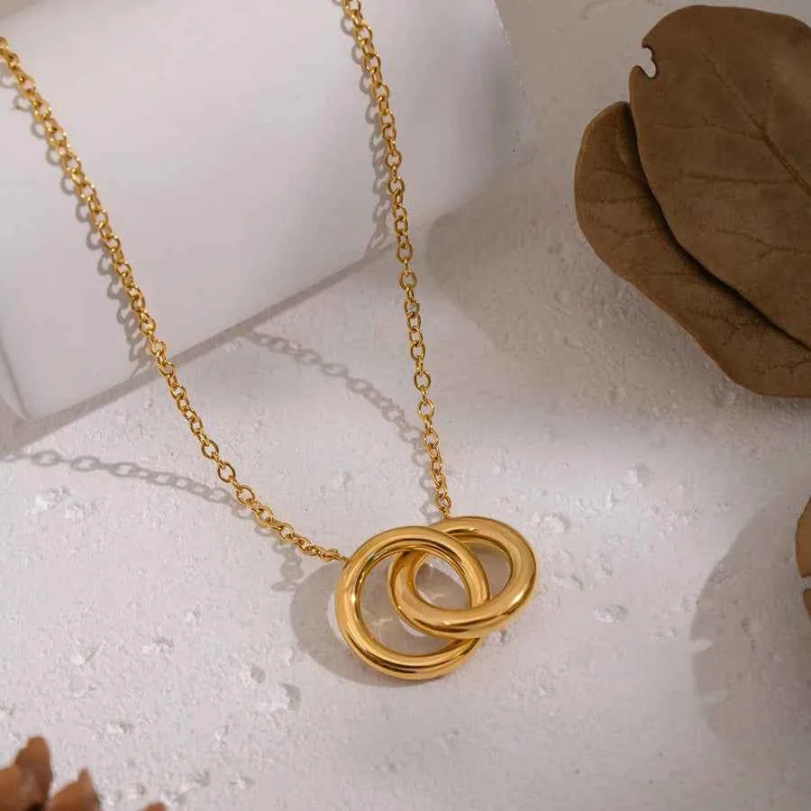 18K Gold Plated Interlocking Circle Necklace