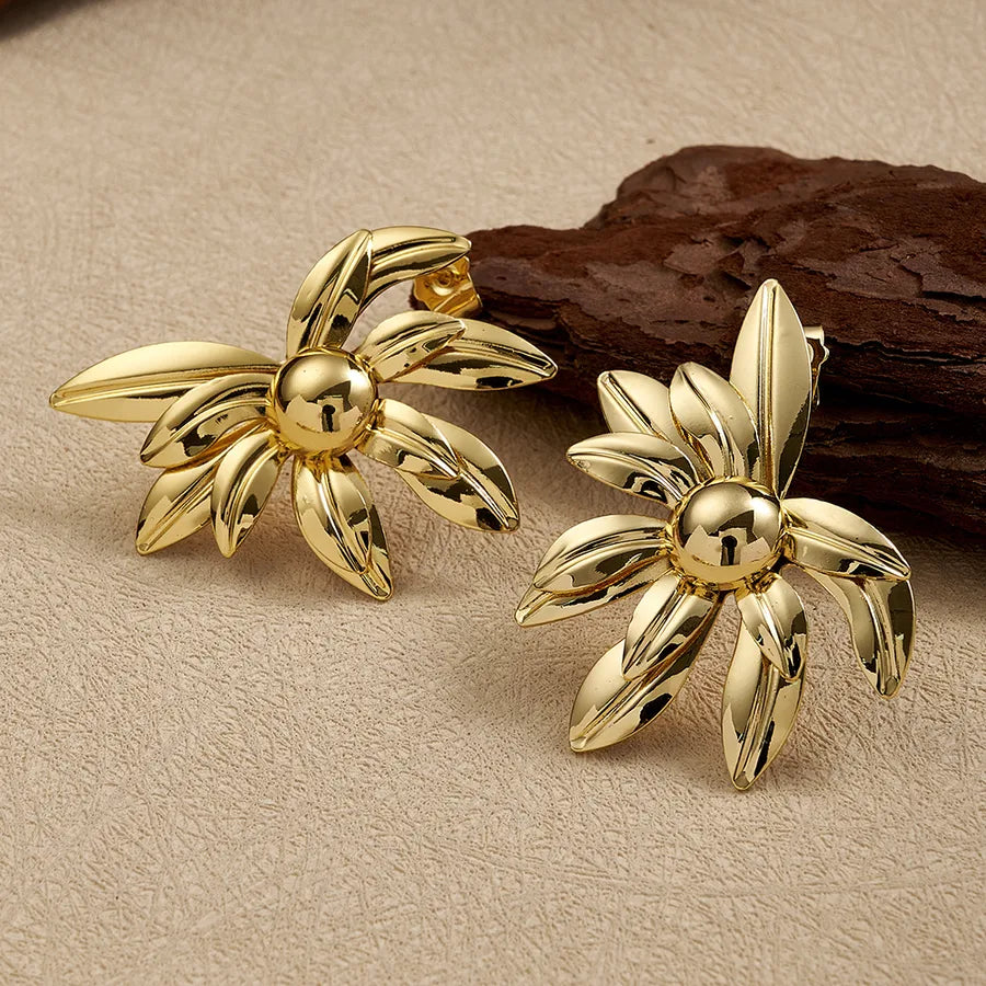 18K Gold Leaf & Sun Petal Stud Earrings