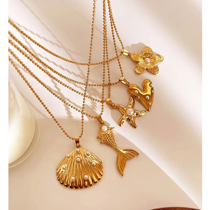 18K Gold Ocean Heart Flower Pendant Necklace