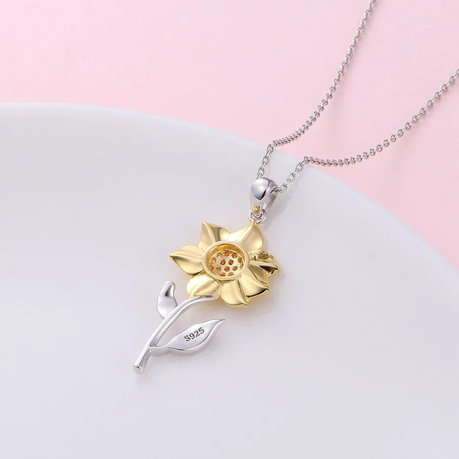 Vintage Sunflower Sterling Silver Necklace
