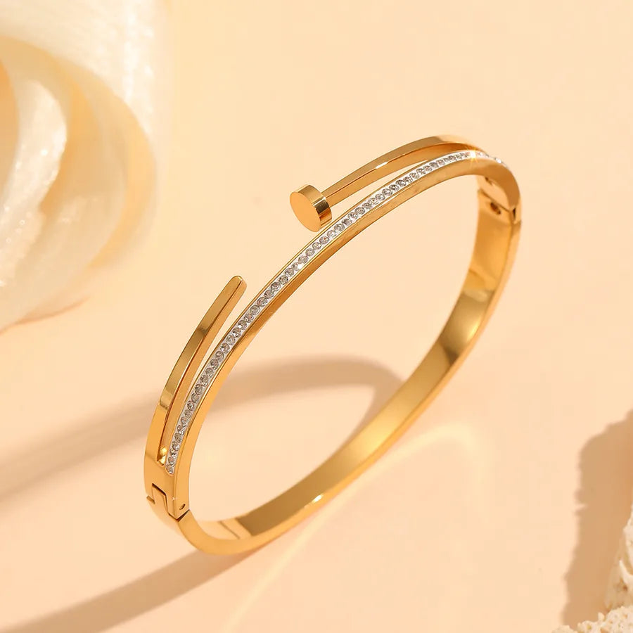 18K Gold PVD Geometric Stainless Steel Bangle Nail-encrusted Diamond Bracelet