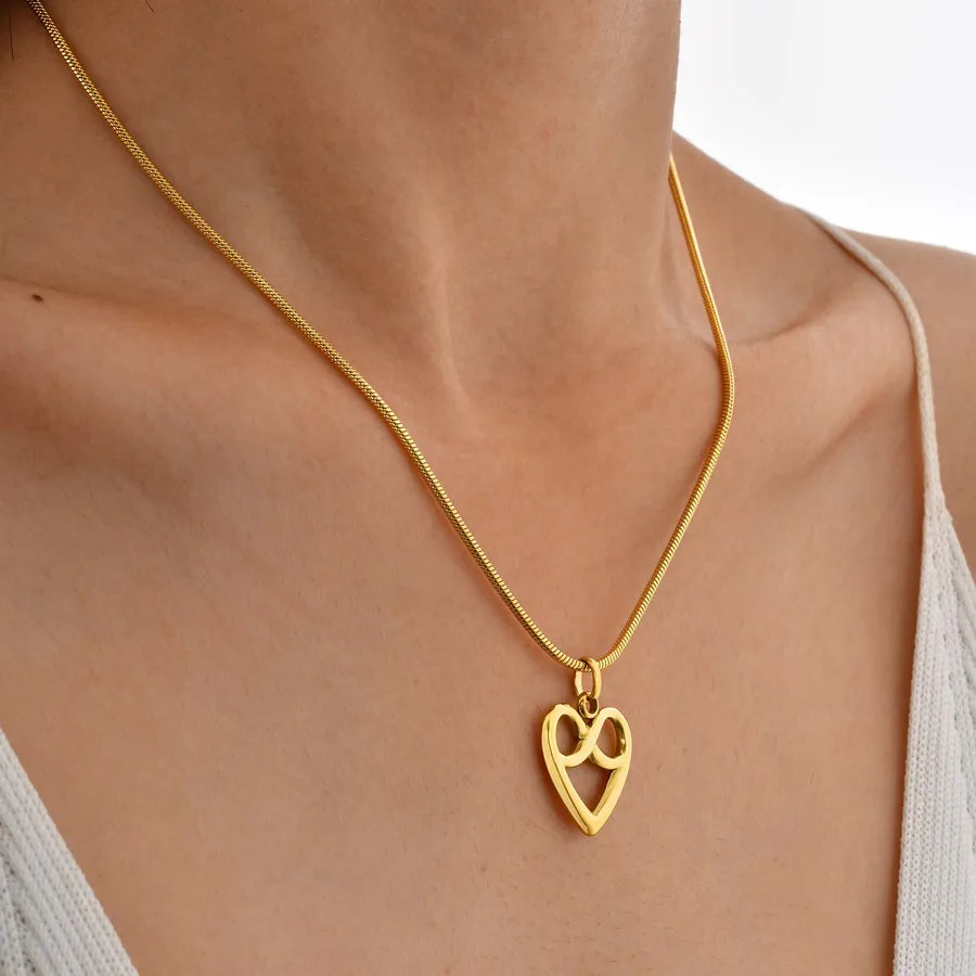 18K Gold Heart Infinity Pendant Necklace