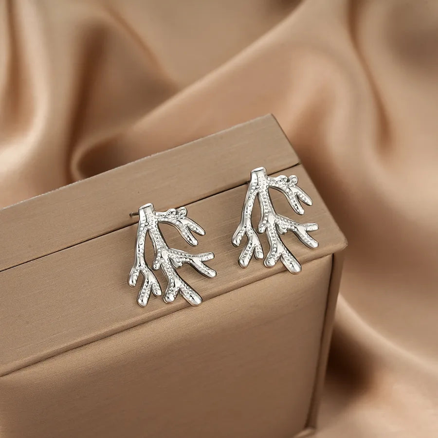 Irregular 18K Gold Plated Stainless Steel Earrings E1369-B (a Pair of Silver Ear Studs)