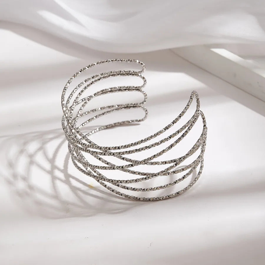 Minimalist Gold Stainless Steel Open Bangle