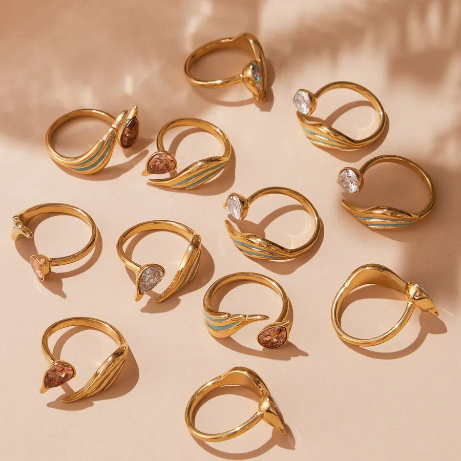 Champagne Zircon Geometric Ring – 18K Gold Plated