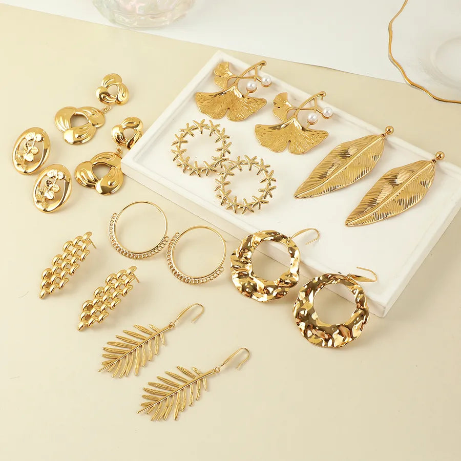 Retro Gold Plated Leaf Stud Earrings