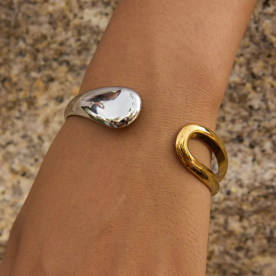 18K Gold PVD Geometric Stainless Steel Bangle