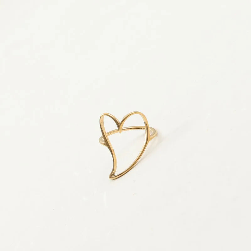 18K Gold Heart Cutout Titanium Steel Ring