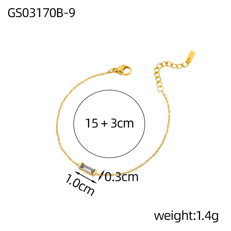 18K Gold Plated Geometric Titanium Necklace One Size GS03170B-9 9*9*1