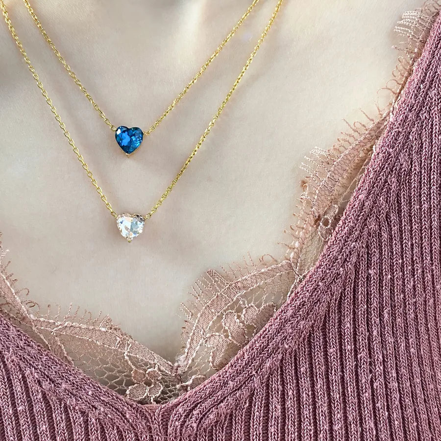 Minimalist Gold Heart Pendant Necklace