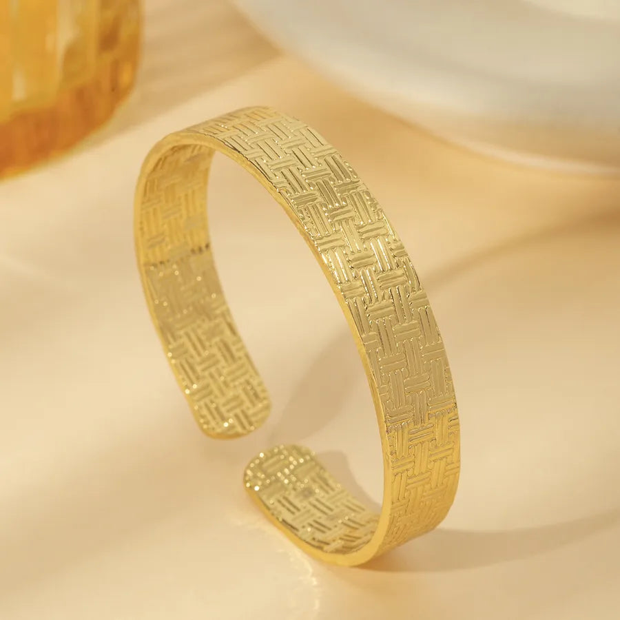 18K Gold Plated Stainless Steel Open Bangle Stainless Steel Electroplated 18k Real Gold Ring Shape Open Bracelet Style 3